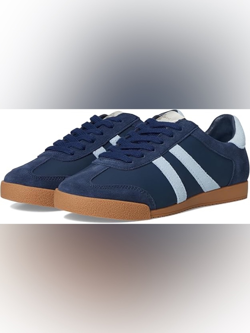 Steve Madden Women Hudsin Navy Blue with Light Blue Stripes, Gum Sole